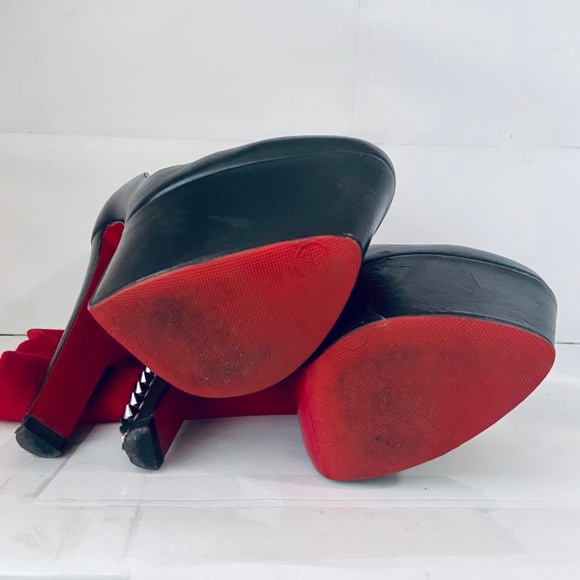 ❌SOLD❌Louboutin ELECTROPUMP 160 Black Spiked Pump - Picture 8 of 8
